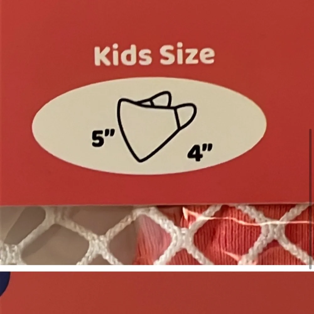 NWT Kid/Girl Face Masks, 5-Pack, adjustable, w/ mesh bag, 5 colors